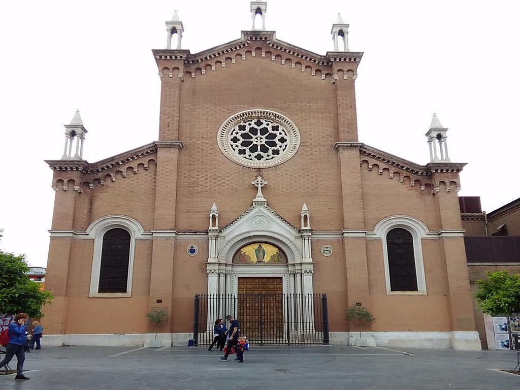 Appartamento Lorenzo Roma